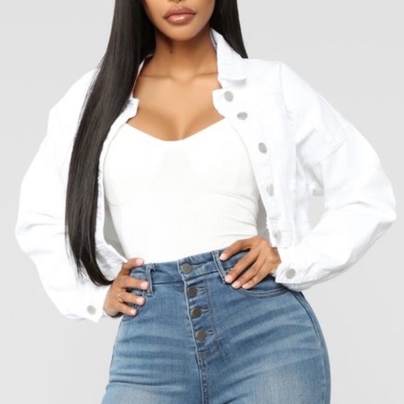 Cropped White Denim Jacket - Picture 6 of 6